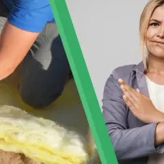 Comment isoler maison ancienne : un artisan pose de l'isolant jaune, tandis qu'une femme fait un signe d'interdiction.